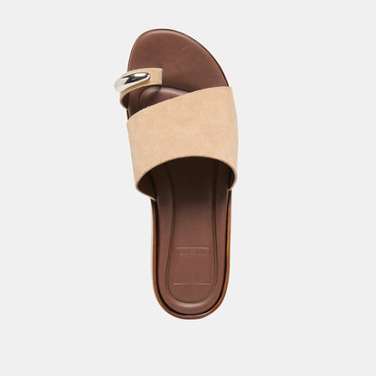 MOXY SANDALS SAND SUEDE